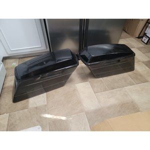 96-06 HARLEY-DAVIDSON ROAD KING SIDE CARGO LUGGAGE SADDLEBAGS BAGS COMPARTMENTS